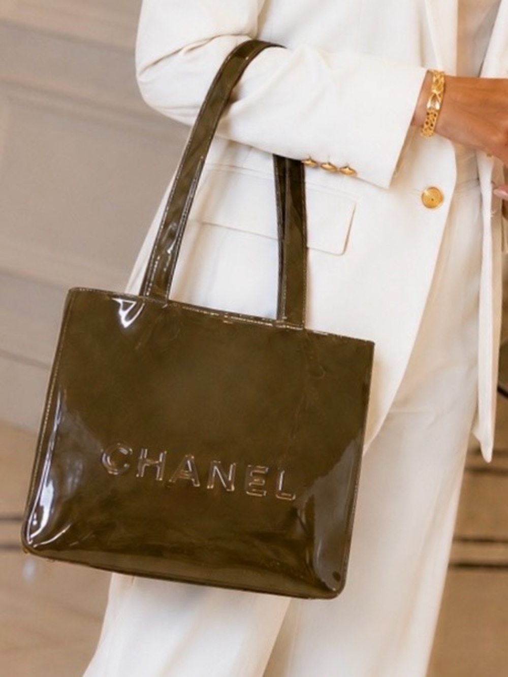 CHANEL Patent Leather Logo Tote – Olive Green💚